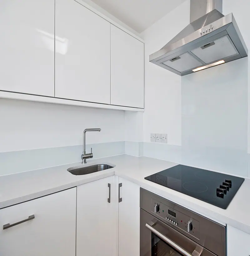 Splashback between the benchtop and the overhead cupboards, Canberra kitchen